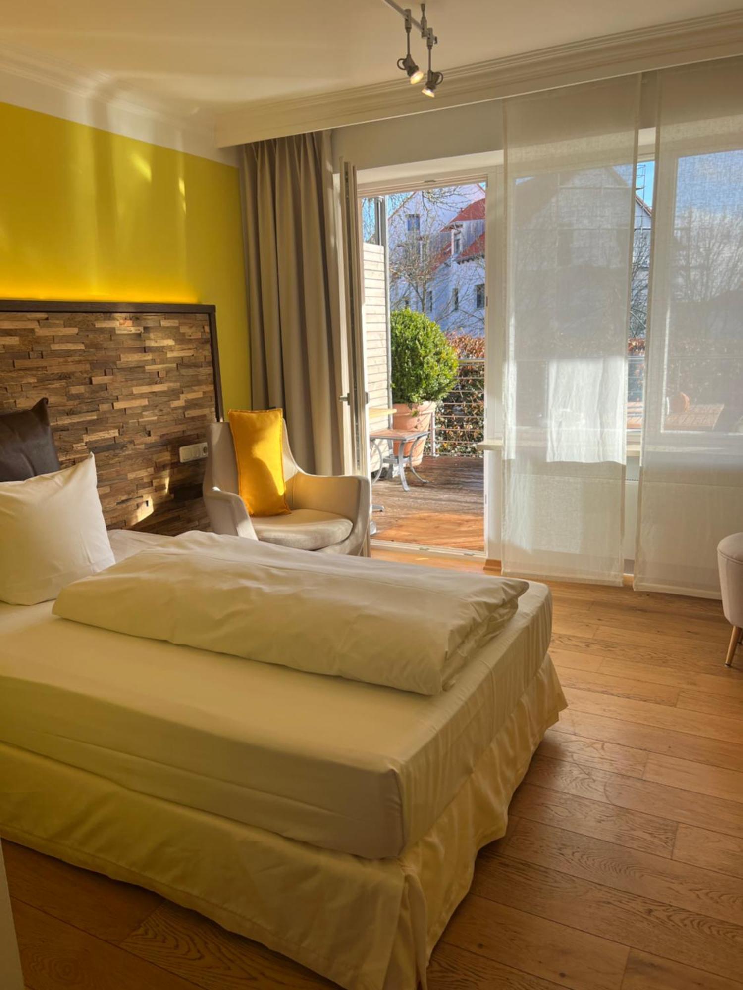 Aparthotel Parsberg Greendesign Ngoại thất bức ảnh